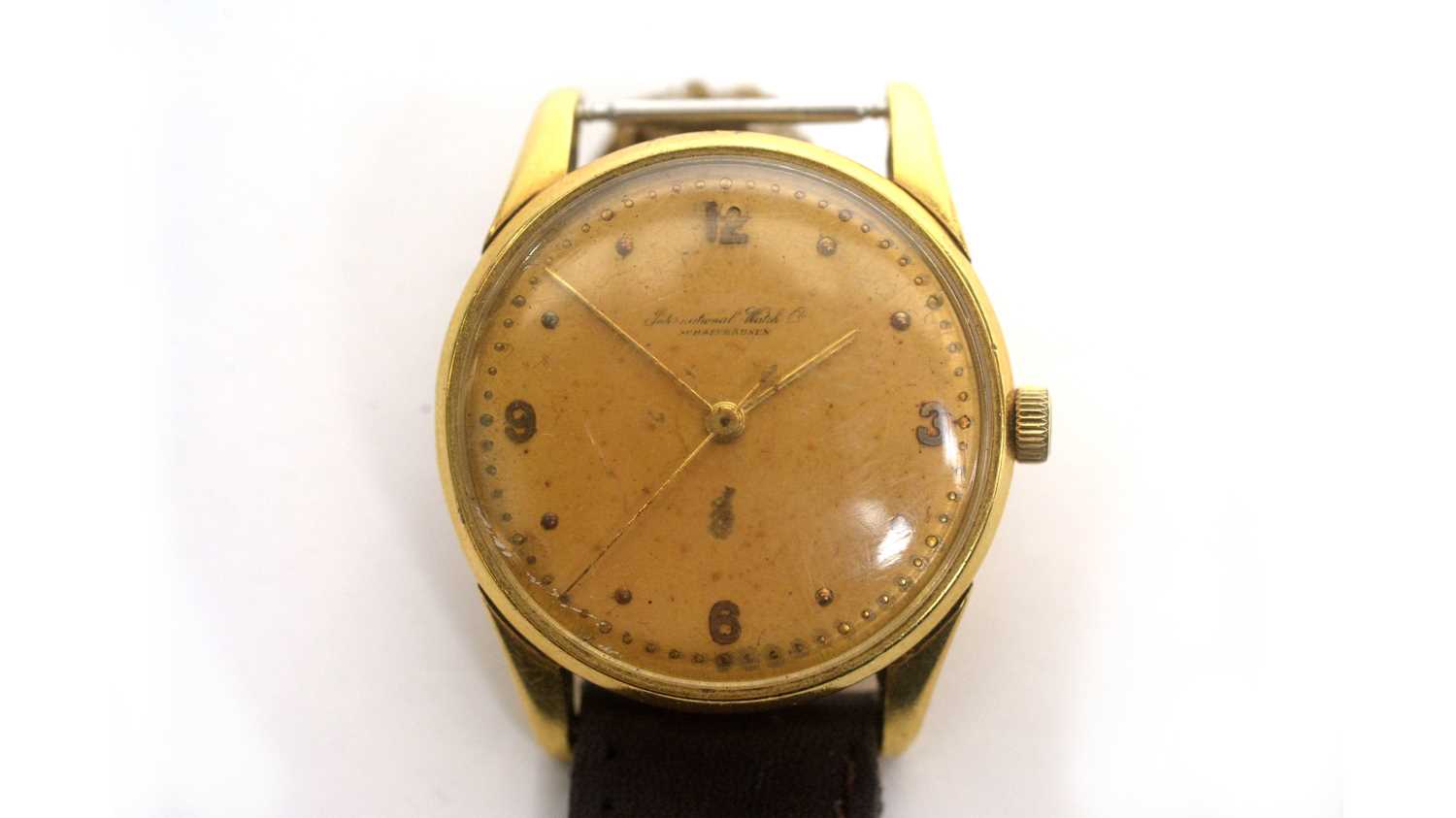 Lot 433 - International Watch Co (IWC): an 18ct yellow gold-cased wristwatch