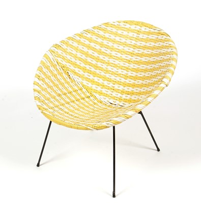Lot 321 - A mid Century plastic rattan weave Atomic Sputnik bedroom tub chair