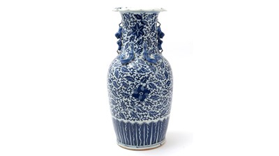 Lot 633 - Chinese blue and white vase