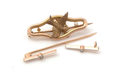 Lot 176 - An Edwardian gold brooch, and a broken diamond brooch.