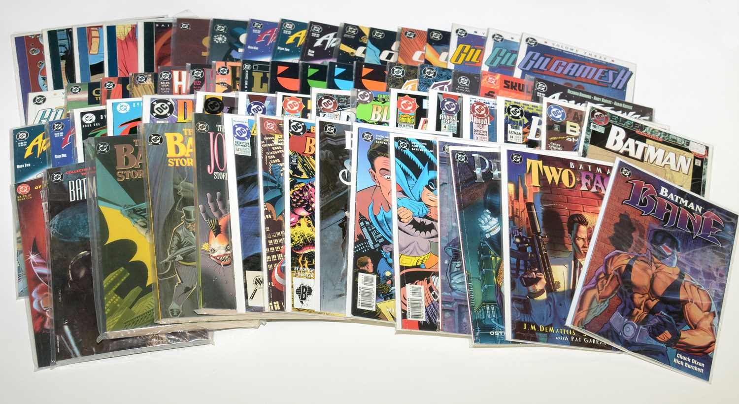 Lot 2 - DC Comics.