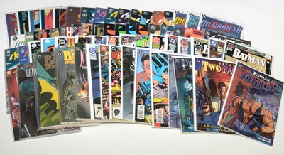 Lot 2 - DC Comics.