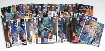 Lot 8 - Dark Horse Comics.