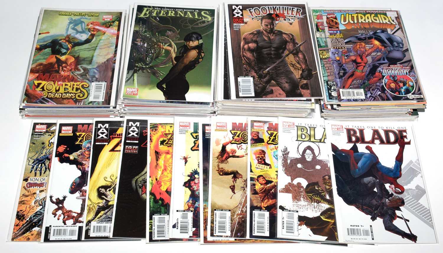 Lot 32 - Marvel Comics.