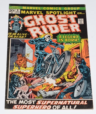 Lot 64 - Marvel Comics.