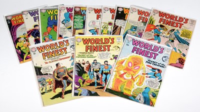 Lot 300 - DC Comics.