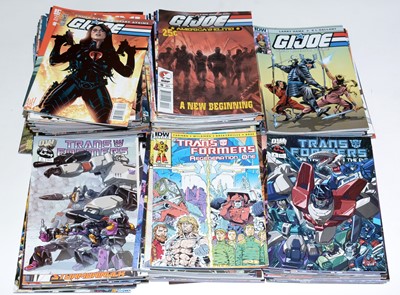 Lot 493 - IDW Comics.