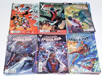 Lot 517 - Marvel Comics.