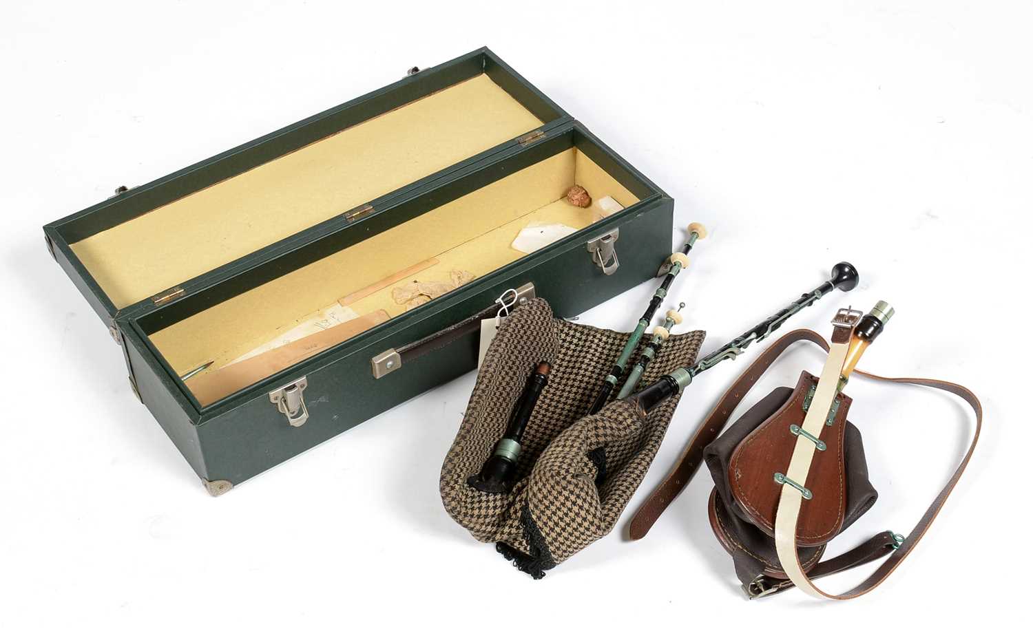 Lot 16 - Northumbrian small pipes