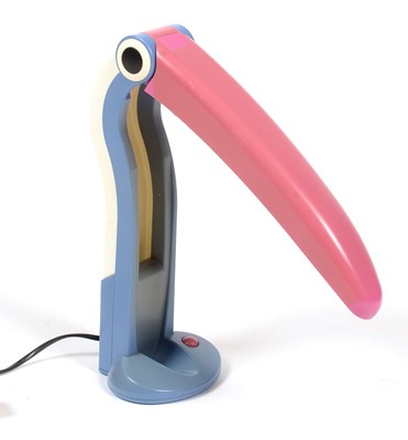 Lot 403 - A Huangslite Homestudy Toucan desk lamp
