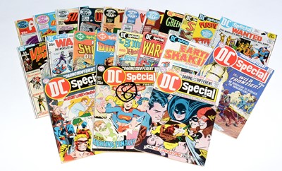 Lot 675 - DC Comics.