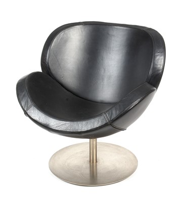 Lot 1 - BoConcept 'Shelly' armchair in black leather upholstery