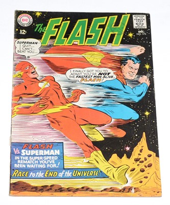 Lot 712 - DC Comics.