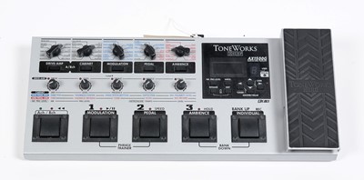 Lot 112 - Korg Toneworks AX 1500G effects pedal