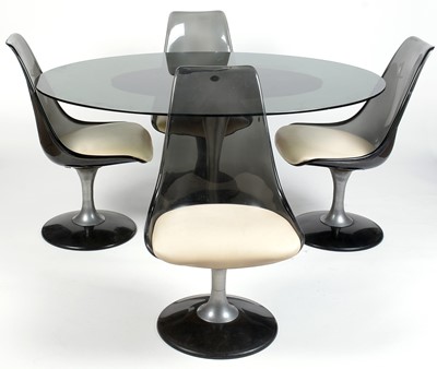 Lot 391 - Chromcraft USA "Tulip" dining table and four dining chairs