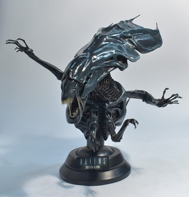 Lot 44 - Sideshow Collectibles Aliens, Queen Alen 1:4 scale bust