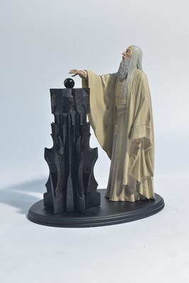 Lot 223 - Sideshow Weta Collectibles: The Lord of the Rings, Saruman the White 1/6 scale polystone figure