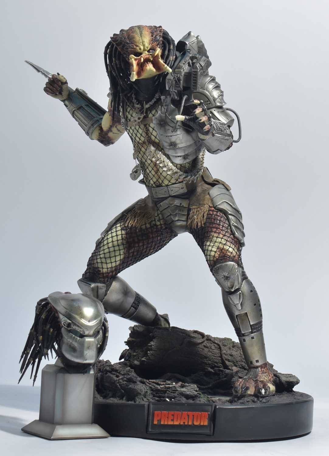 Lot 51 - Sideshow Collectibles: Predator 1:4 scale maquette