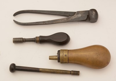Lot 761 - A cased pair of 19th Century percussion pistols, by Smith