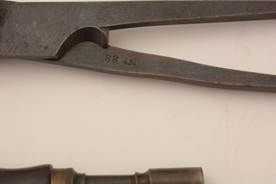 Lot 761 - A cased pair of 19th Century percussion pistols, by Smith