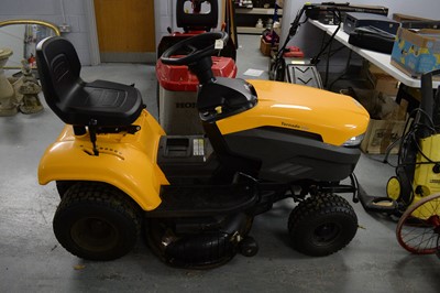 Lot 500 - A Stiga Tornado 2098 ride on lawnmower