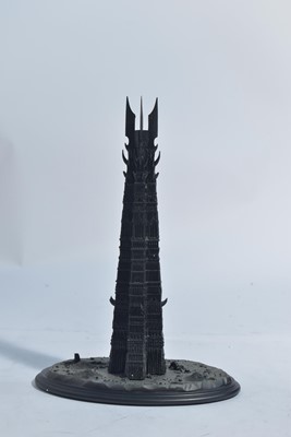 Lot 298 - Sideshow Weta Collectibles: The Lord of the Rings, Orthanc polystone environment