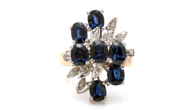 Lot 188 - A sapphire and diamond dress ring