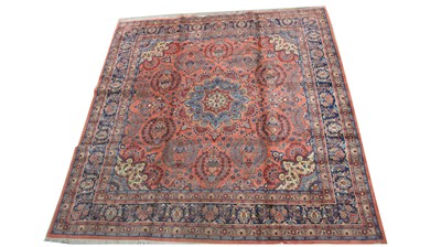 Lot 1004 - A Mehraban carpet
