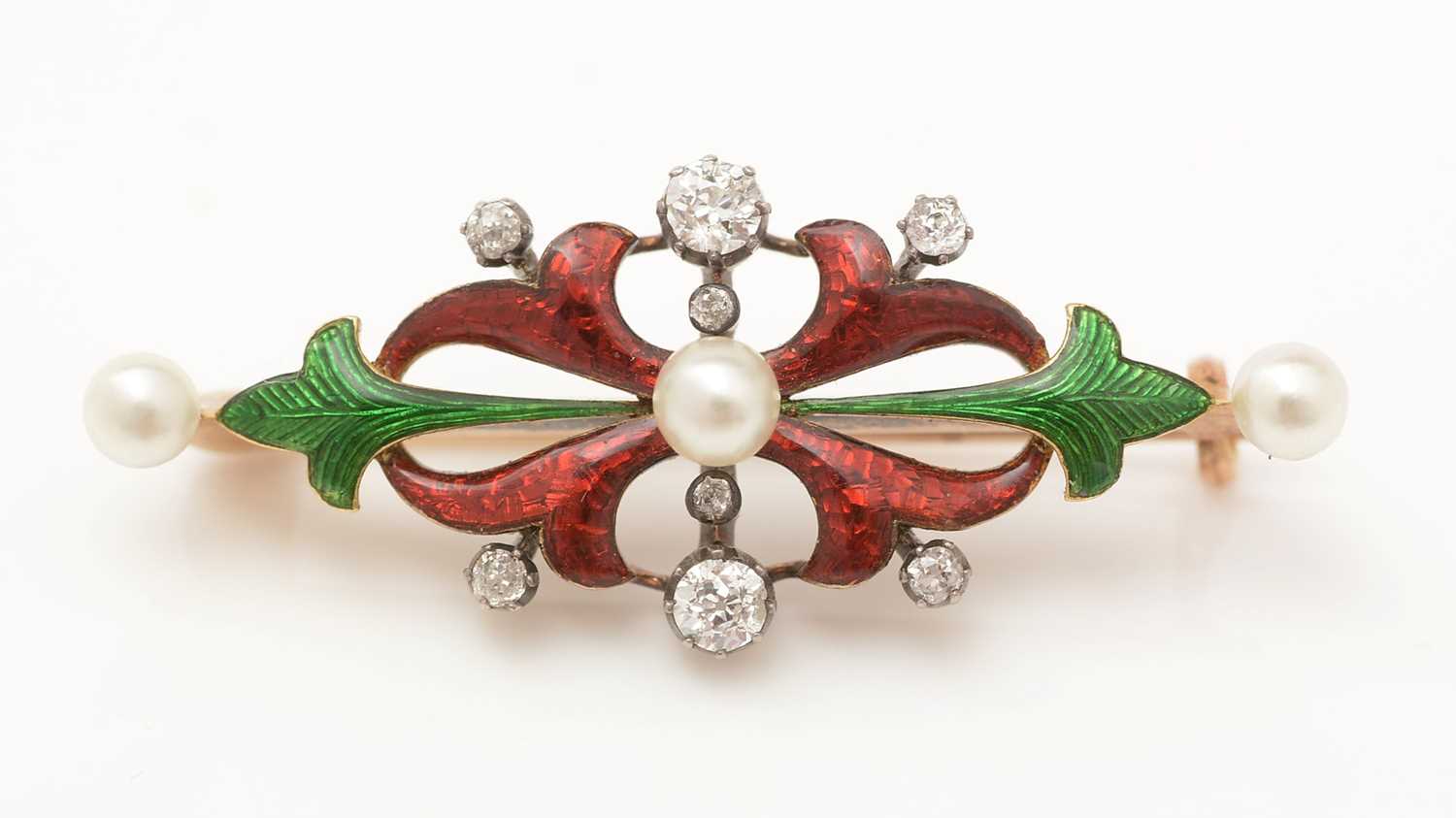 Lot 342 - Woman's Suffrage interest: Edwardian pearl, diamond and enamel brooch
