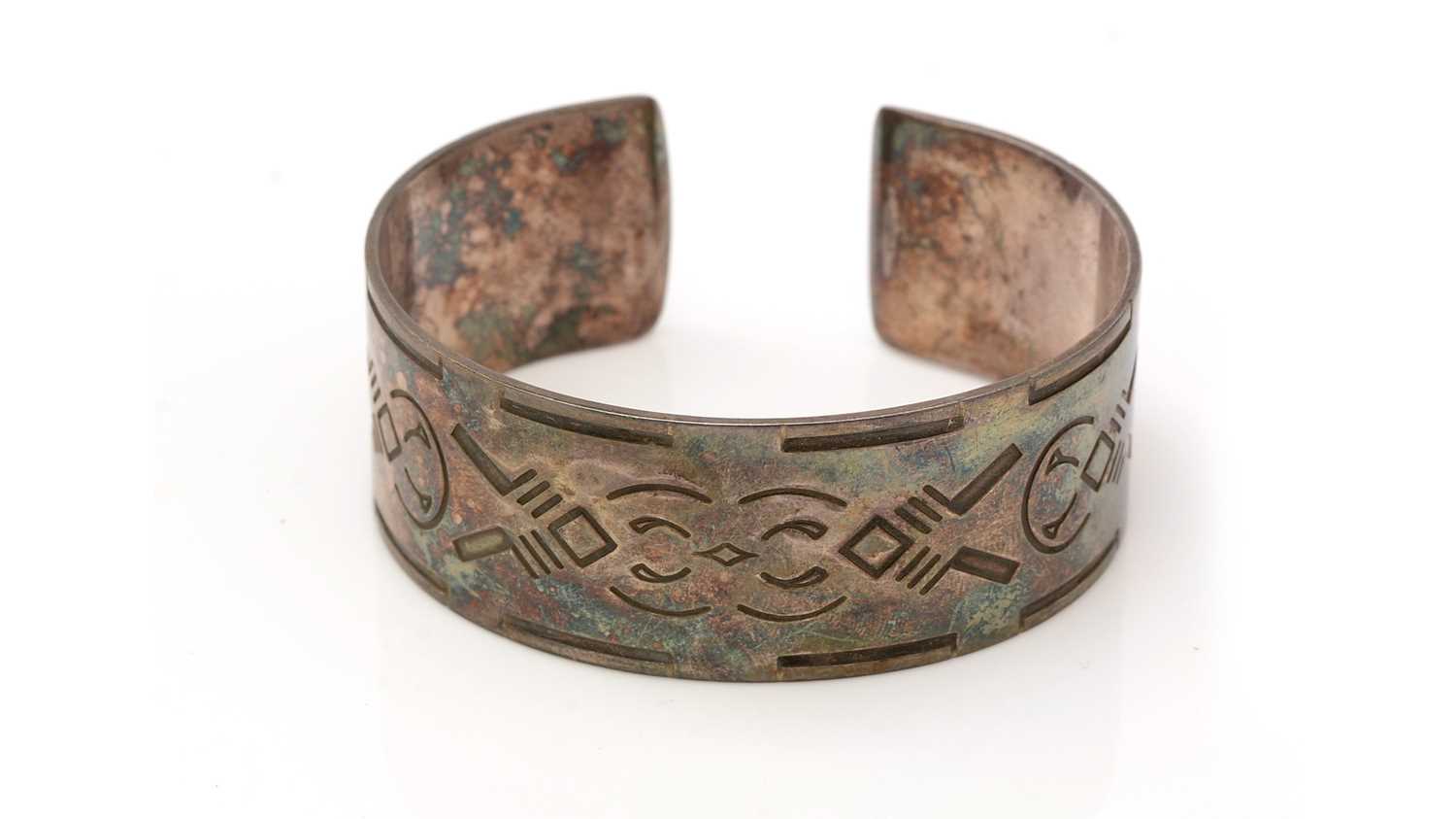 Lot 336 - George Jensen bangle and Thune brooch