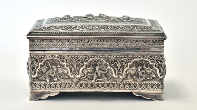 Lot 621 - A 19th Century Indian box