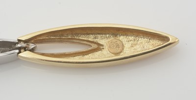 Lot 471 - An 18ct gold and diamond pendant with interchangeable chains