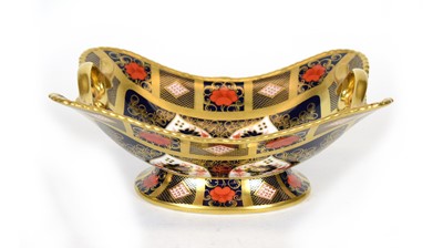 Lot 723 - A Royal Crown Derby basket 1919