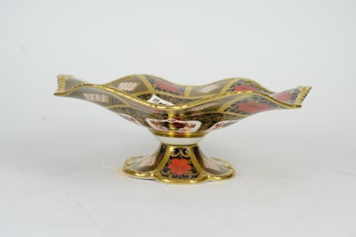 Lot 725 - A Royal Crown Derby comport 1821