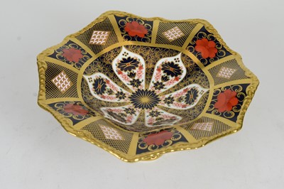 Lot 725 - A Royal Crown Derby comport 1821