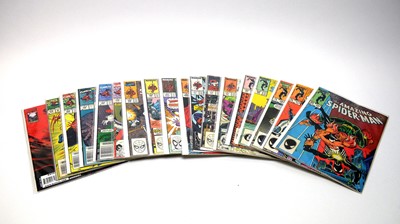 Lot 193 - Marvel Comics.