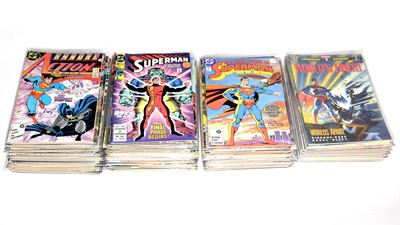 Lot 253 - DC Comics.