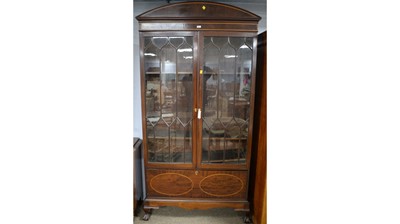 Lot 88 - A mahogany bookcase.
