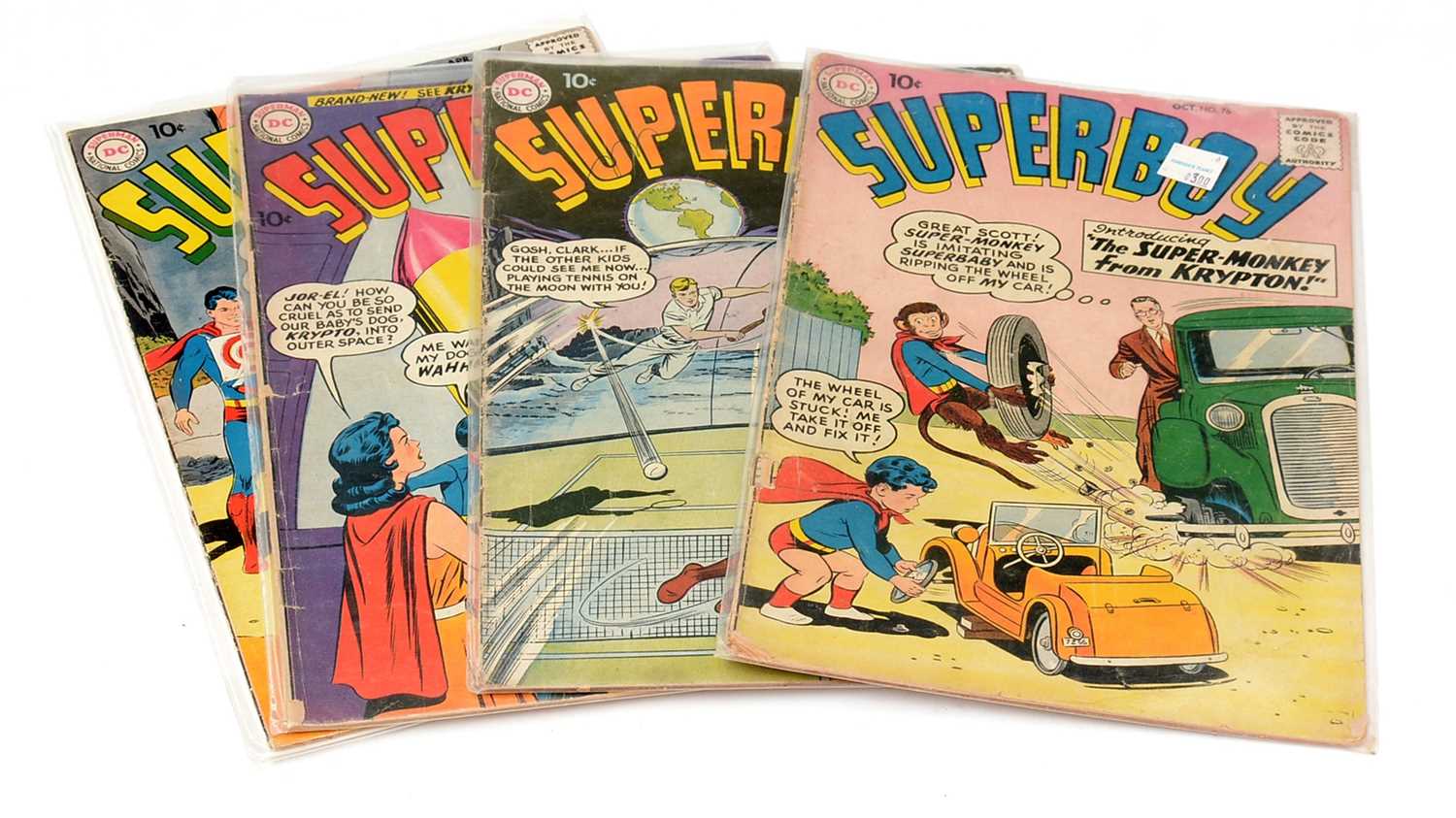 Lot 884 - DC Comics.