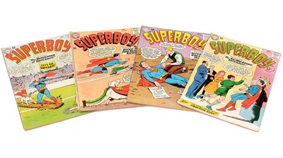 Lot 887 - DC Comics.