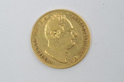 Lot 956 - William IV gold sovereign, 1835, second bust.