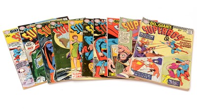 Lot 890 - DC Comics.