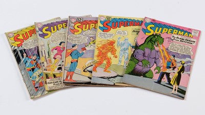 Lot 899 - DC Comics.