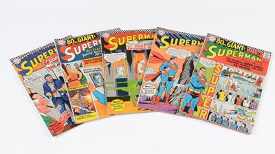 Lot 903 - DC Comics.