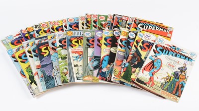 Lot 909 - DC Comics.