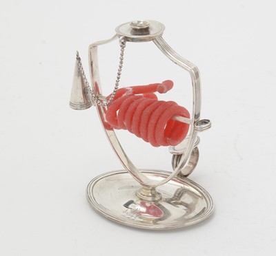 Lot 146 - A George III silver waxjack.
