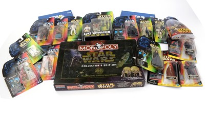 Lot 176 - Star Wars collectable figures, by Hasbro and Kenner; and other items