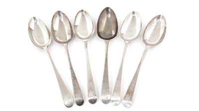 Lot 9 - A set of six George III silver dessert spoons.