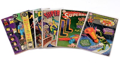 Lot 22 - DC Comics.