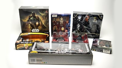 Lot 228 - Eight Star Wars figures, various.